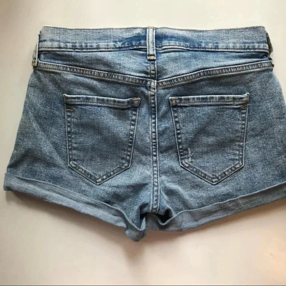 Old Navy Women's Boyfriend Fit Rolled Cuffed Mild Distressing Size 0 - Picture 12 of 15